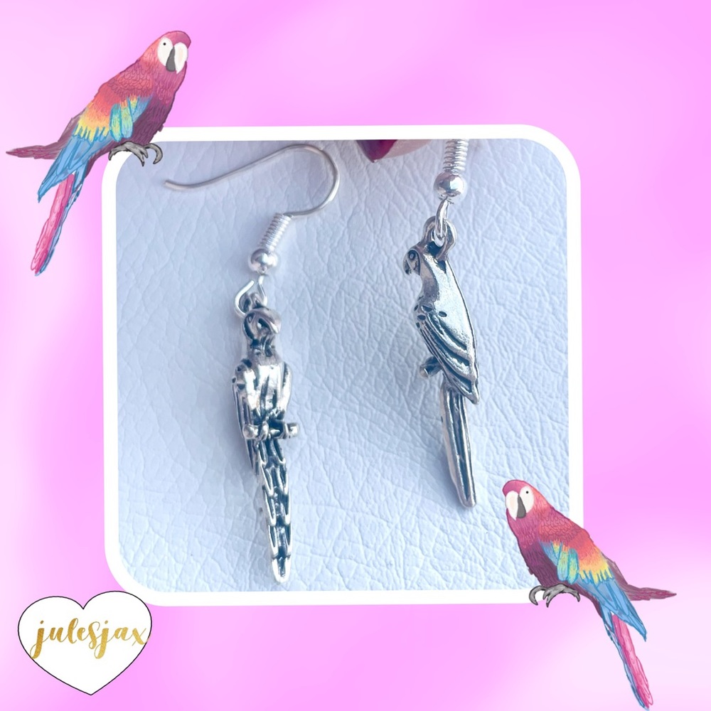 NWT silver parrot 🦜 earrings exotic birds tropical